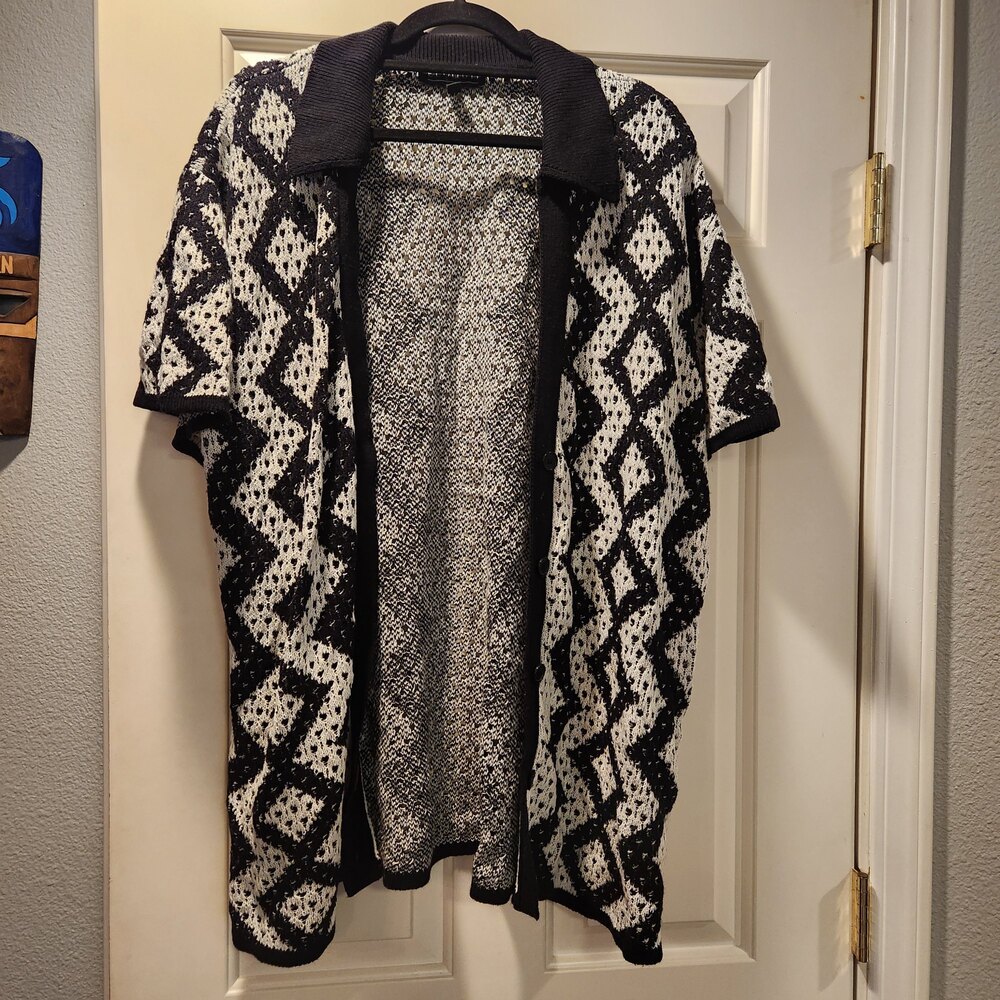 Eloquii Black White Geometric Crochet Cardigan Size 18 20